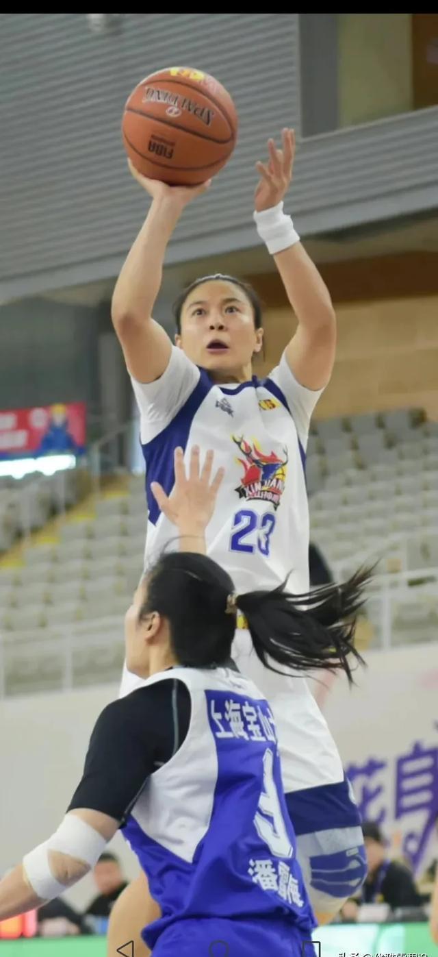 上海女篮逆袭夺冠，实力不容小觑的简单介绍