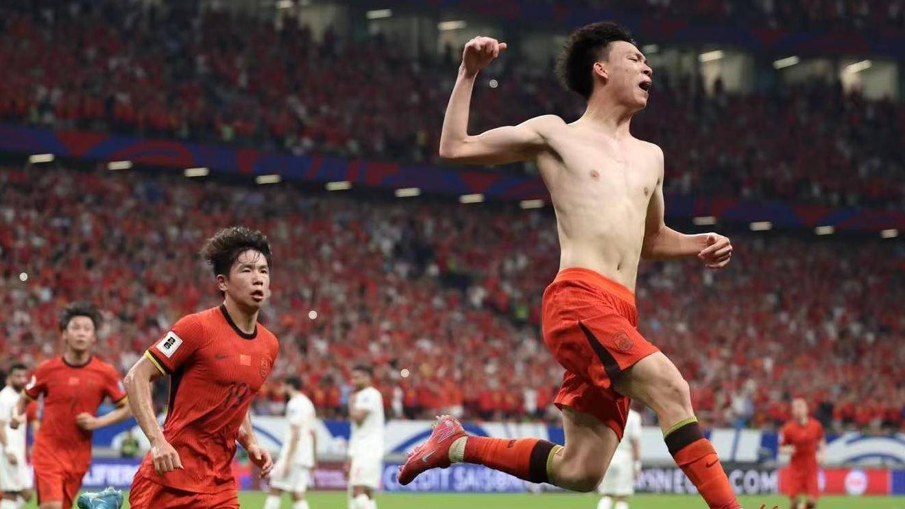景博JBO体育平台-包含国足评分：颜骏凌张玉宁表现尚可后腰表现难如人意的词条